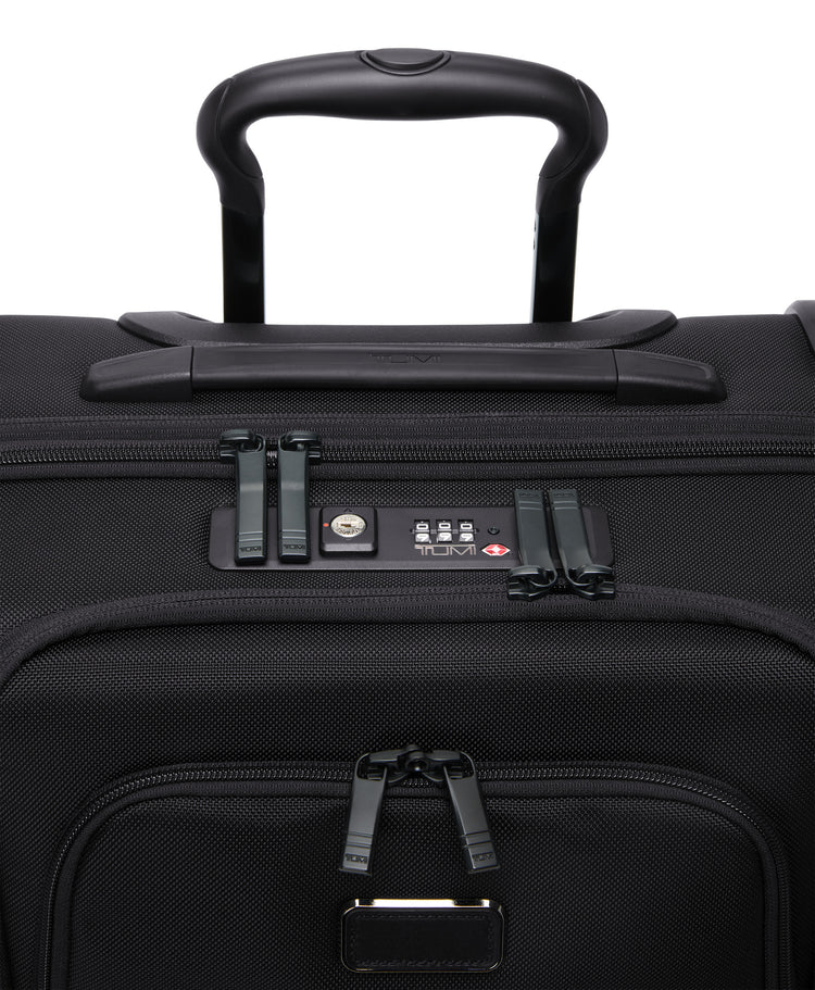 TUMI Alpha Large Dual Access Expandable Carry-on 55cm