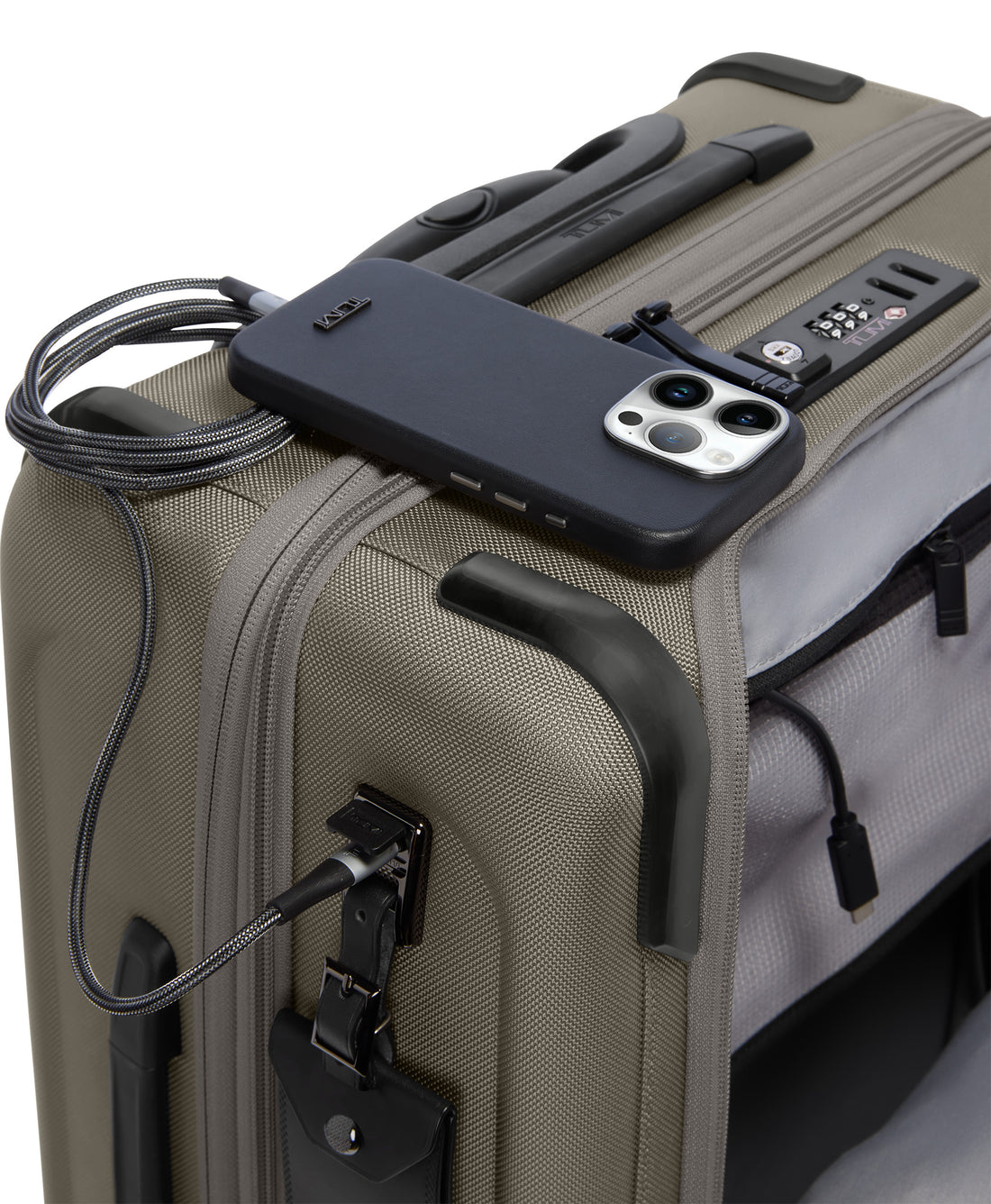 Tumi Alpha Large Dual Access Expandable Carry-on 55cm