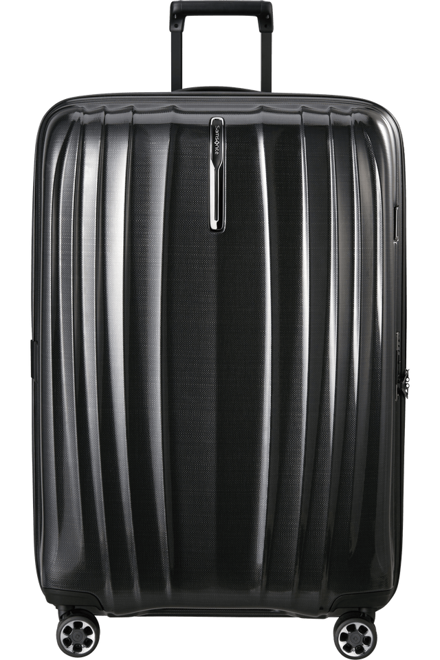 Samsonite Nexis Expandable 4-Wheel Suitcase 82cm