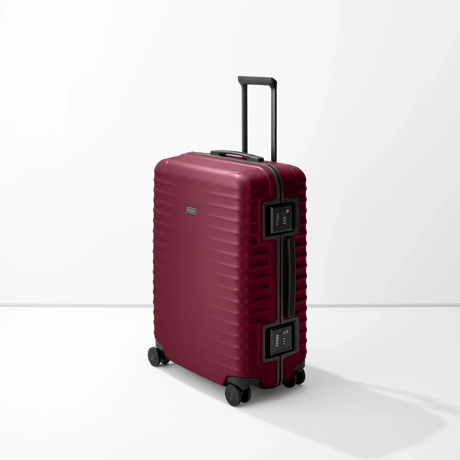 TITAN OVERSEAS M+
