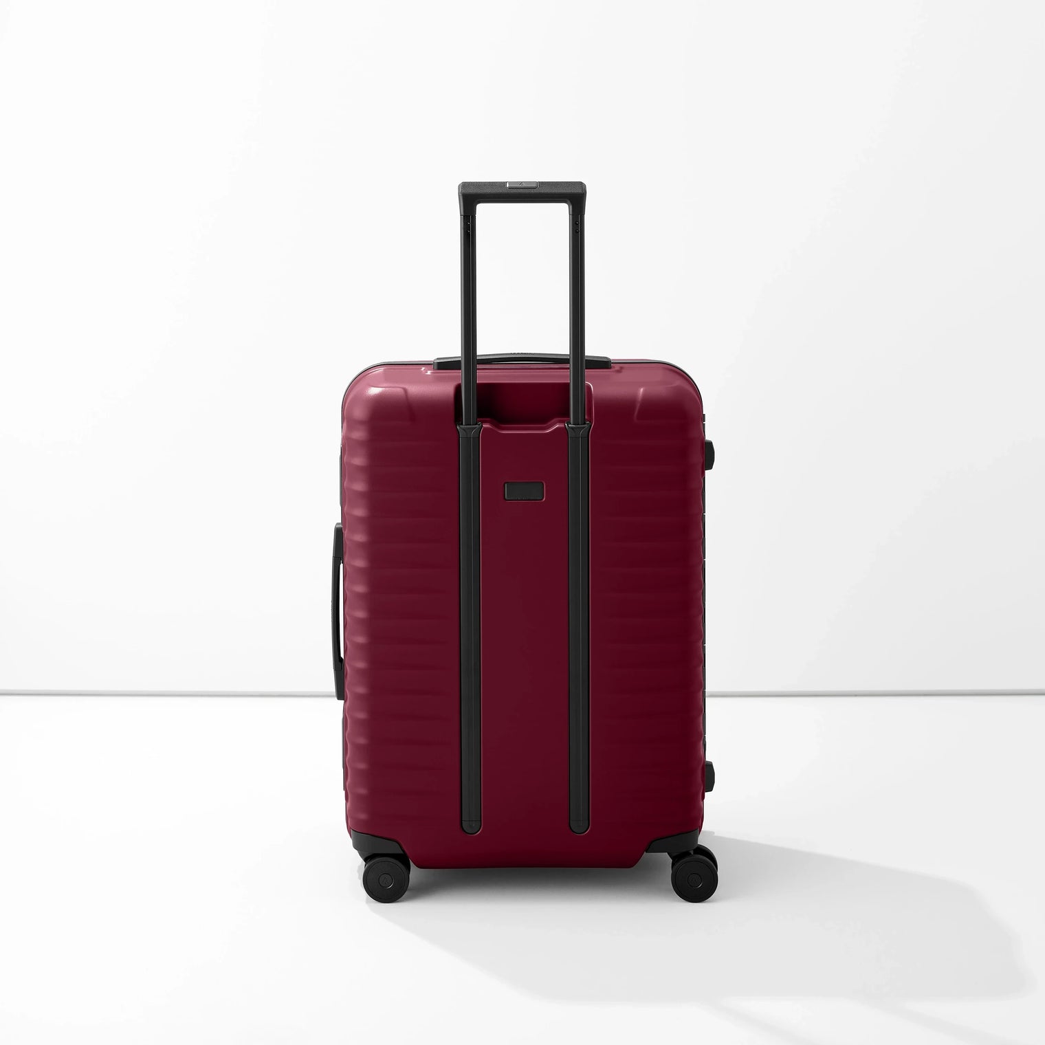 TITAN OVERSEAS M+
