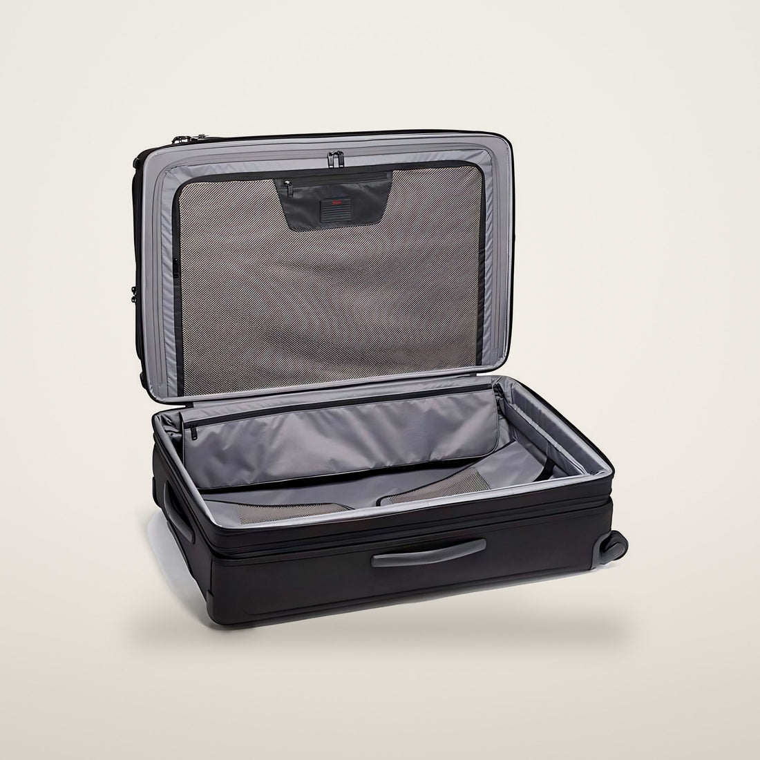 Tumi Alpha 3 Worldwide Trip Expandable Packing Case