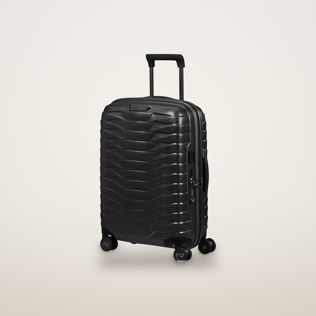 Samsonite Proxis Cabin Suitcase with 4 wheels and USB