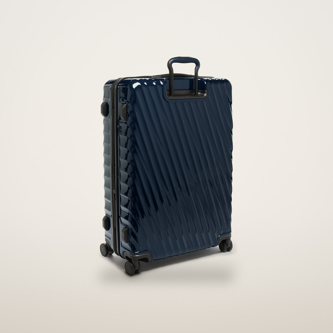 Tumi 19 Degree Polycarbonate Extended Trip