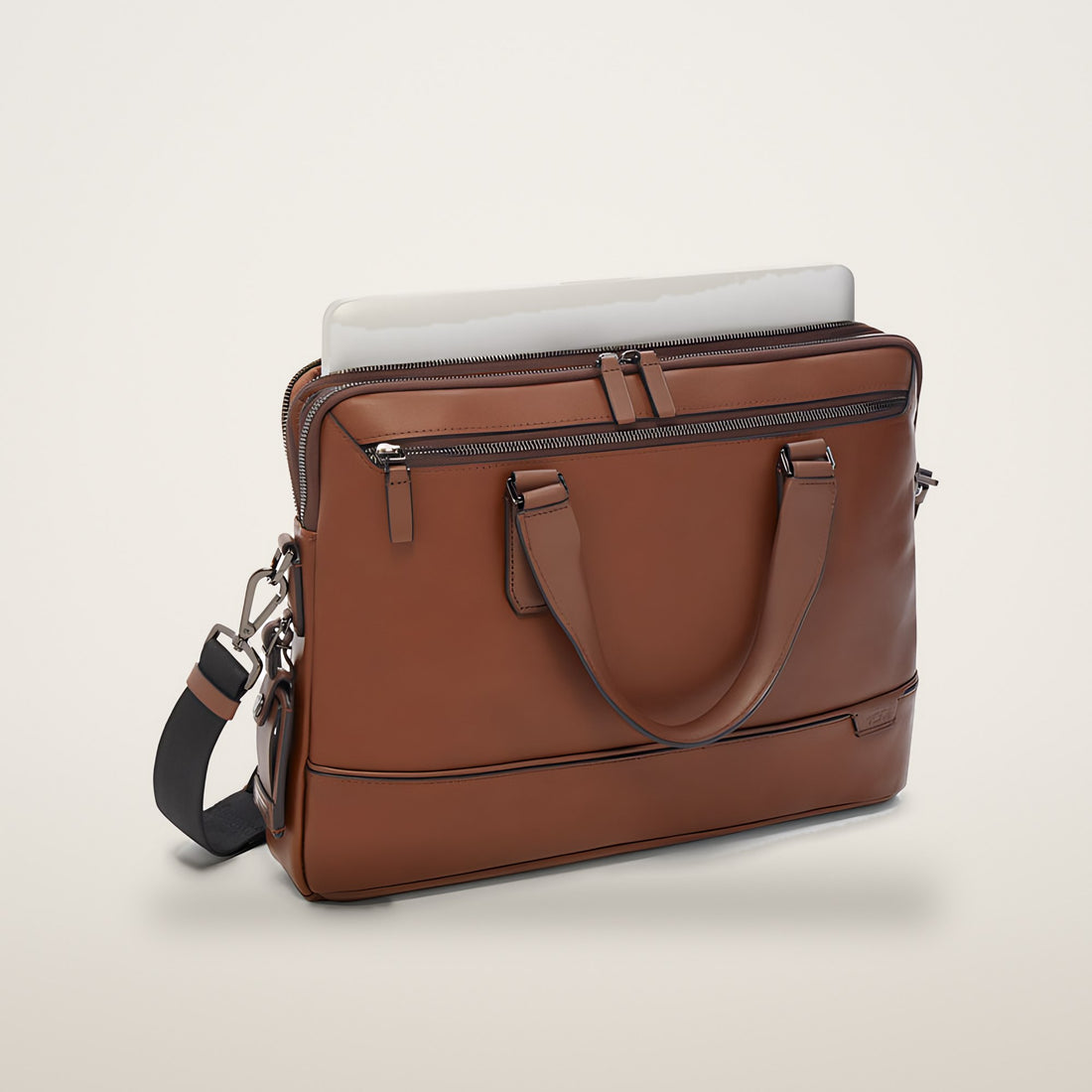 TUMI Harrison Sycamore Slim Brief
