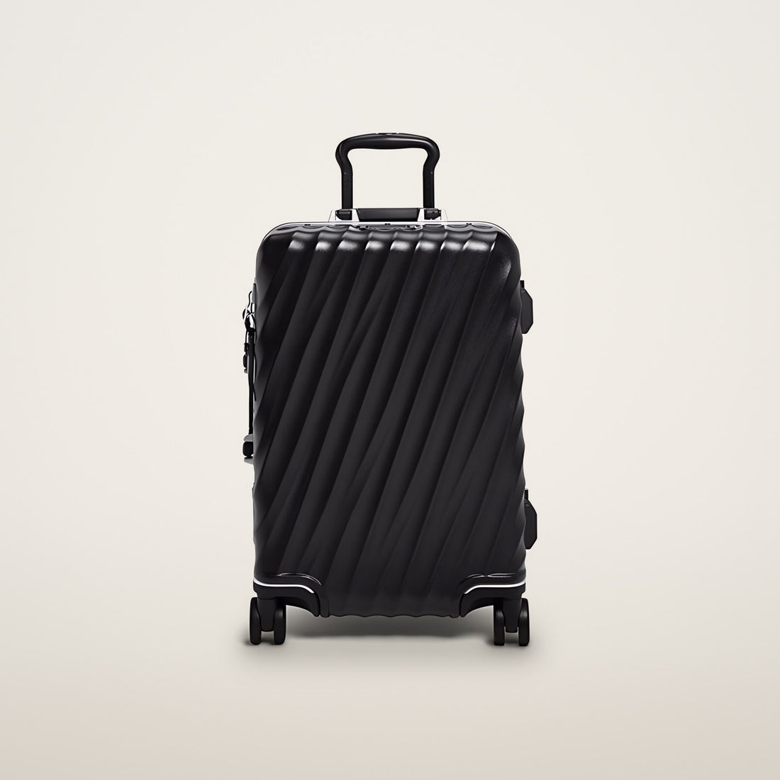 Tumi 19 Degree Frame International Carry-On (55cm)