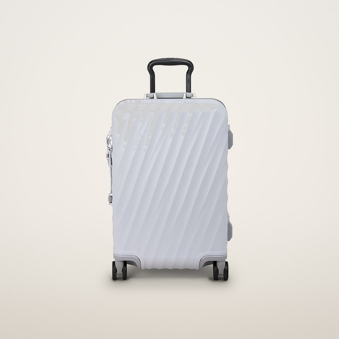 Tumi 19 Degree Frame International Carry-On (55cm)