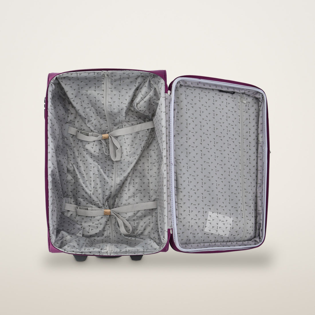 KKDK Ariel Suitcase on 2 wheels