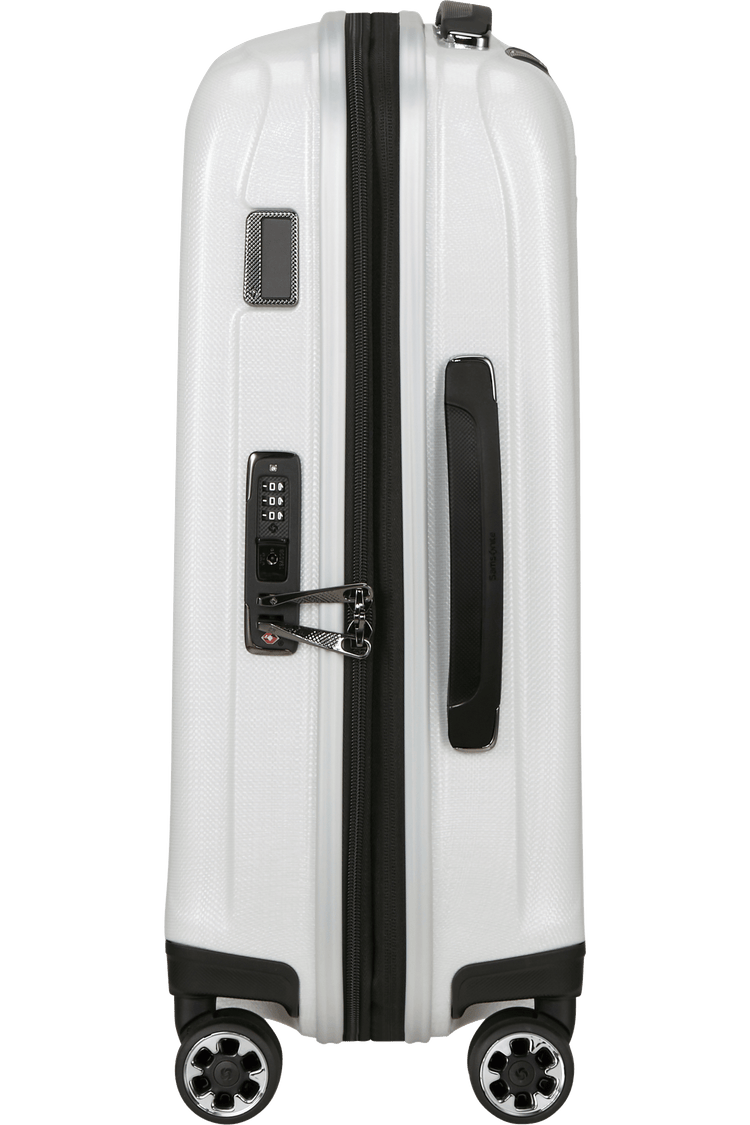 Samsonite Nexis Expandable 4-Wheel Suitcase 55cm