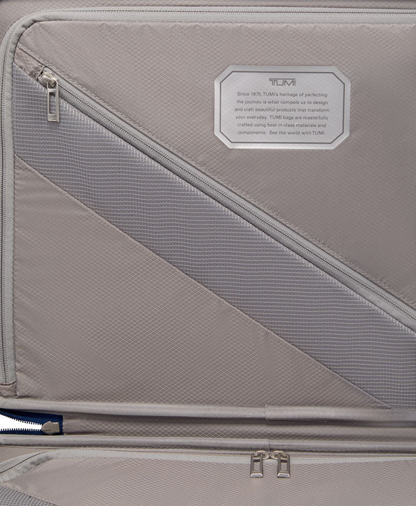 Tumi 19 Degree Lite International Carry-On