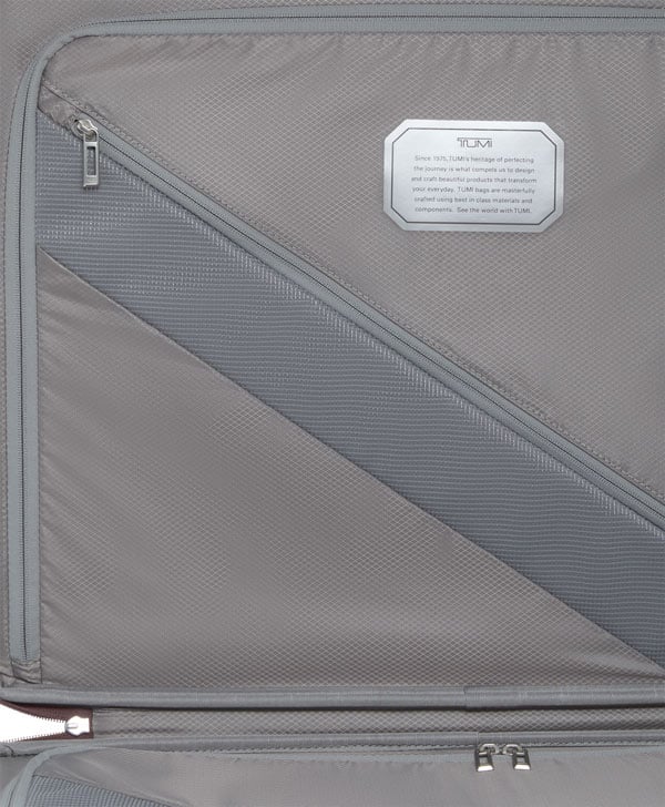 Tumi 19 Degree Lite Short Trip