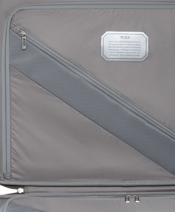 Tumi 19 Degree Lite Short Trip