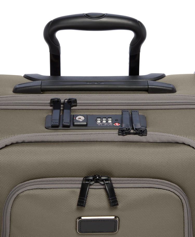 TUMI Alpha Large Dual Access Expandable Carry-on 55cm