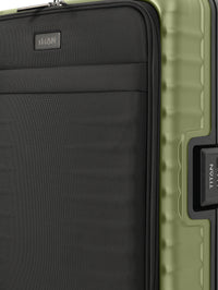 TITAN OVERSEAS S front pocket