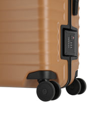 TITAN OVERSEAS S front pocket