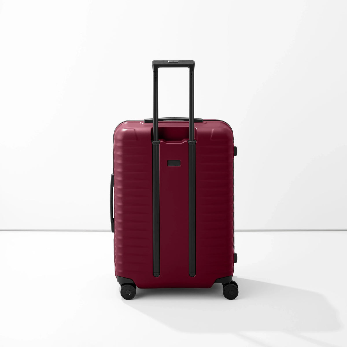 TITAN OVERSEAS M+