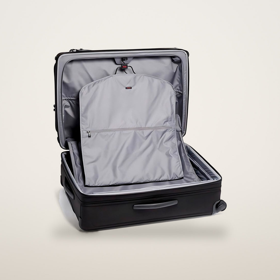 Tumi Alpha 3 Extended Trip Expandable Packing Case