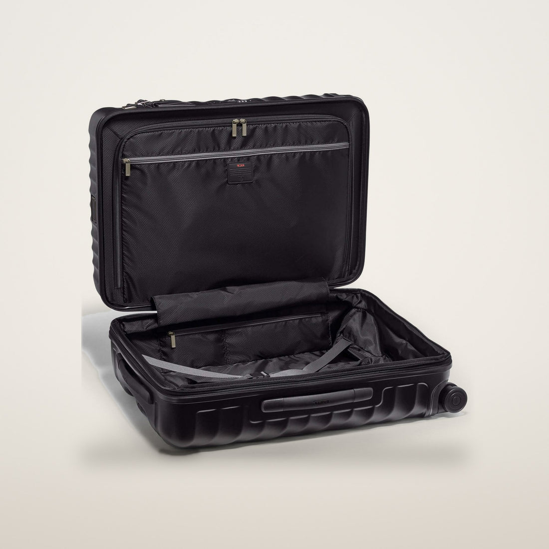 Tumi 19 Degree Polycarbonate Short Trip