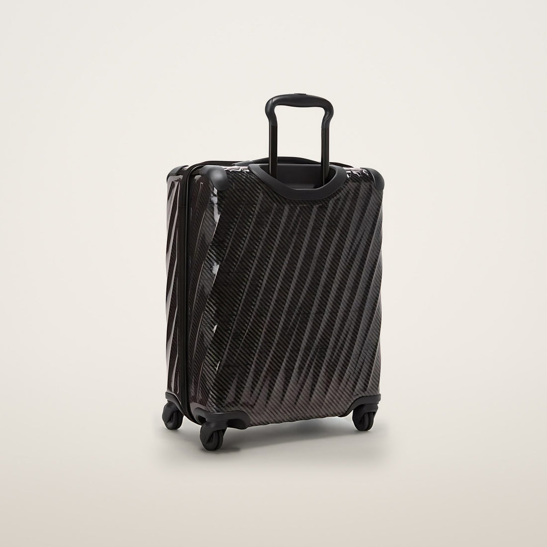 Tumi 19 Degree Lite Continental Carry-On