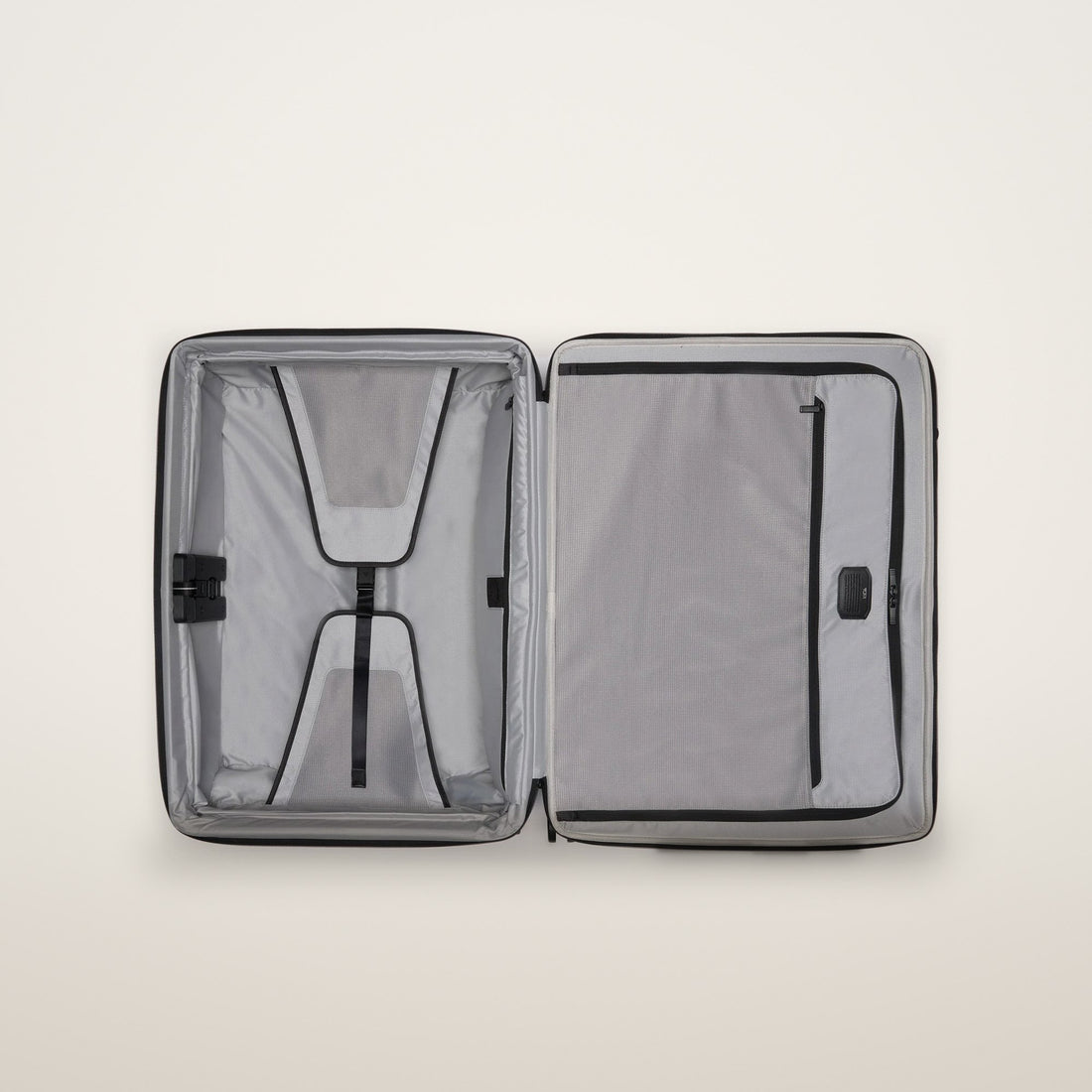 Tumi Alpha Large Dual Access Expandable Checked Luggage 73.5cm