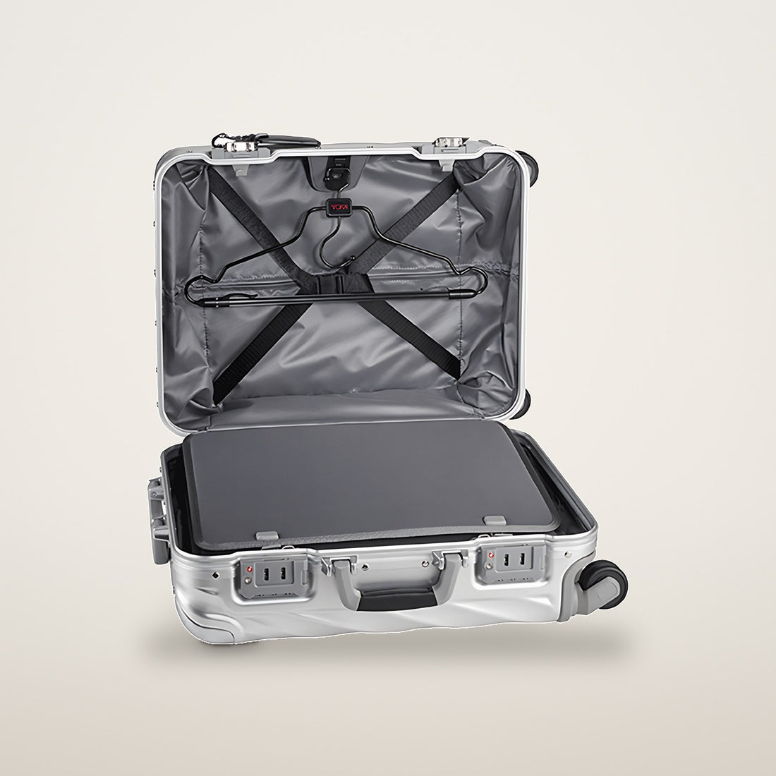Tumi 19 Degree Aluminium Continental Kabine Kuffert m. Ekstra Dybde