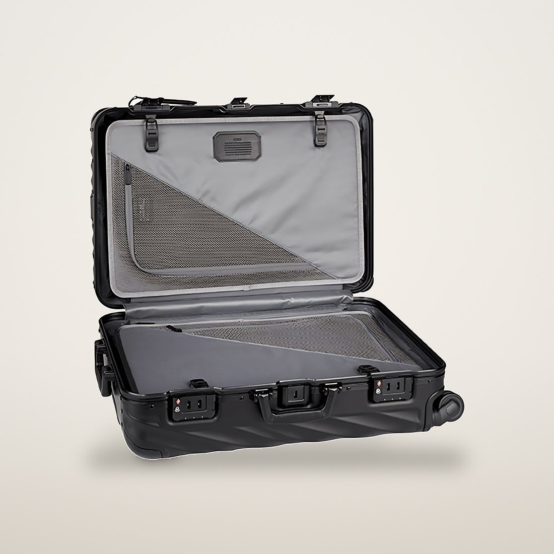 Tumi 19 Degree Aluminium Short Trip Mellem Kuffert