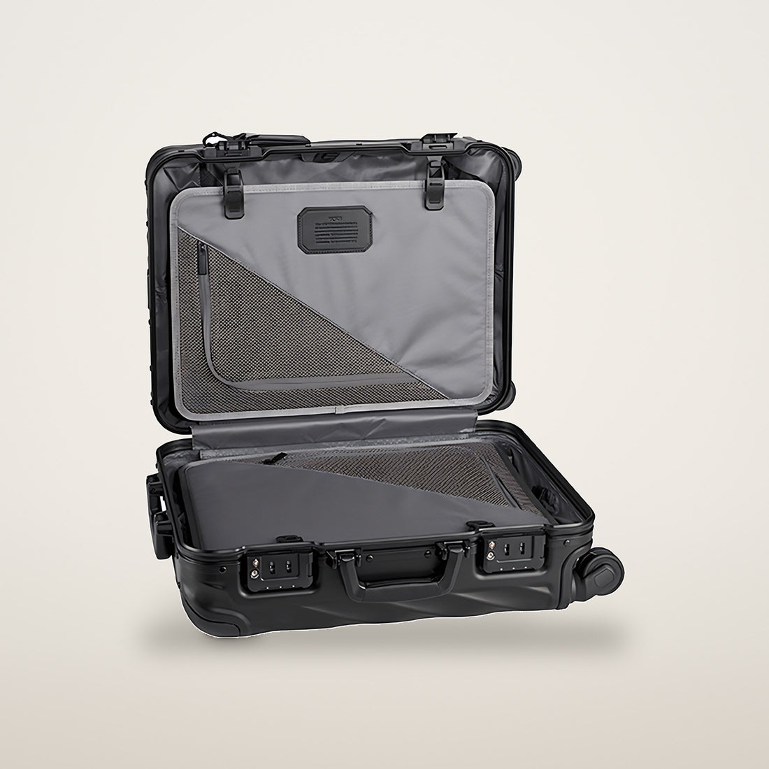 Tumi 19 Degree Aluminium Continental Kabine Kuffert m. Ekstra Dybde