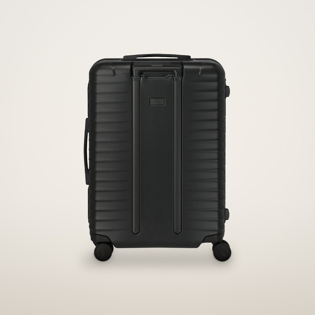 TITAN OVERSEAS M+