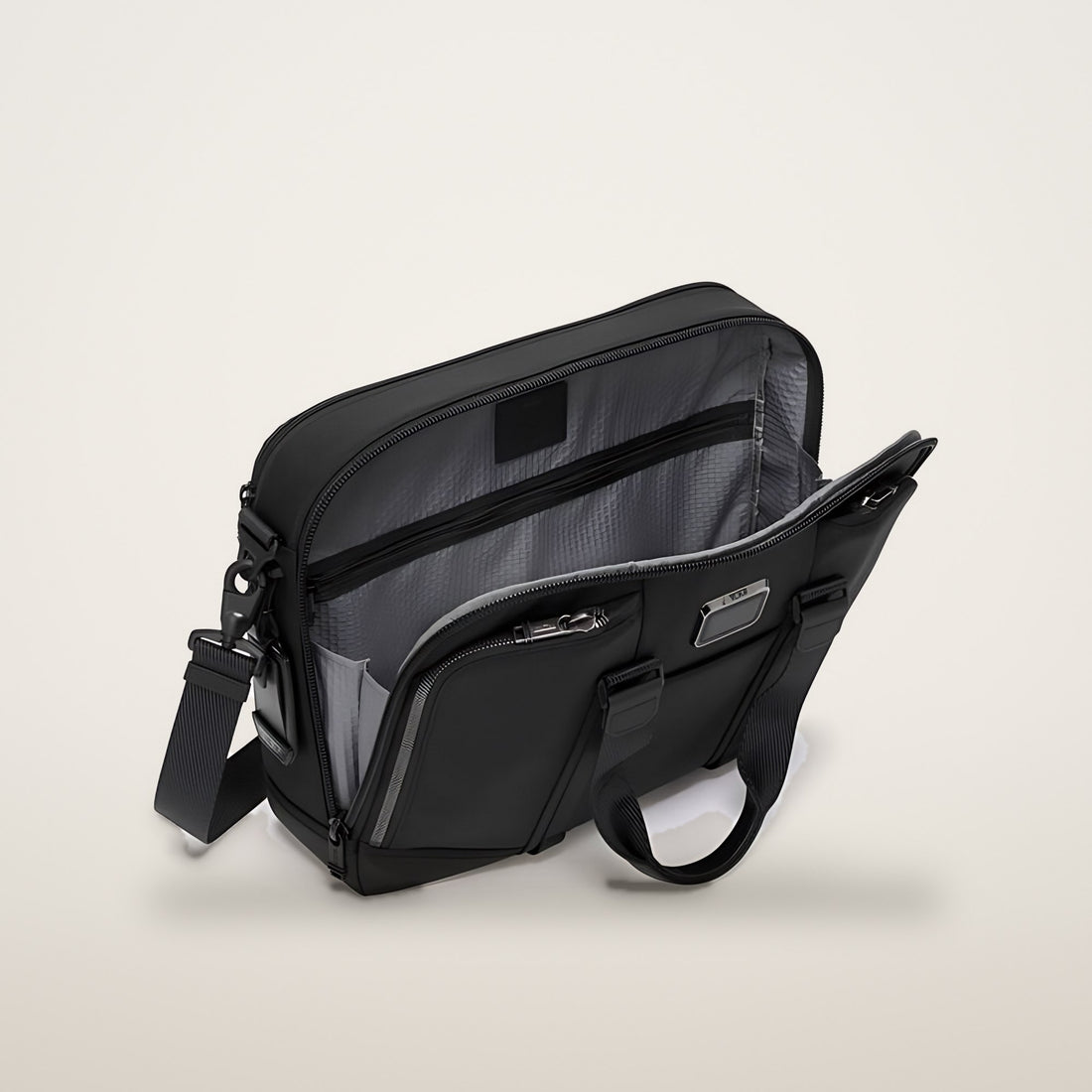 TUMI Advanced Brief Hovedrum