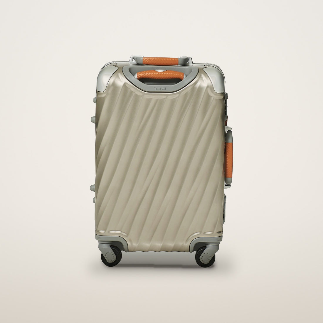 Tumi 19 Degree Titanium International Kabine Kuffert