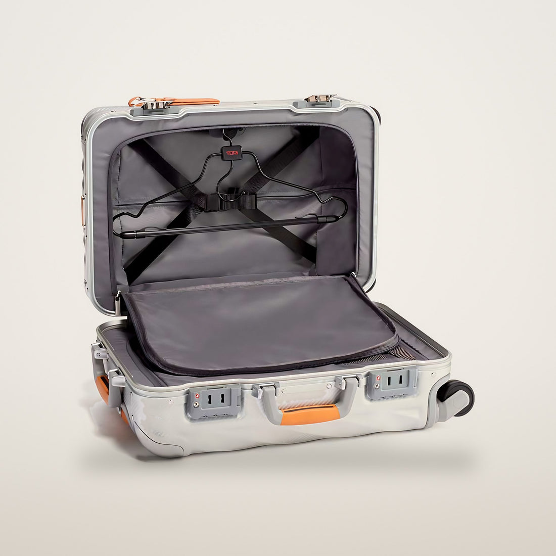 Tumi 19 Degree Aluminium International Kabine Kuffert