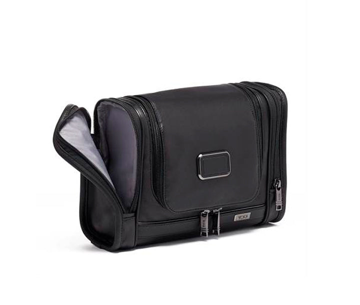 Tumi Alpha 3 Hanging Travel Kit Leather