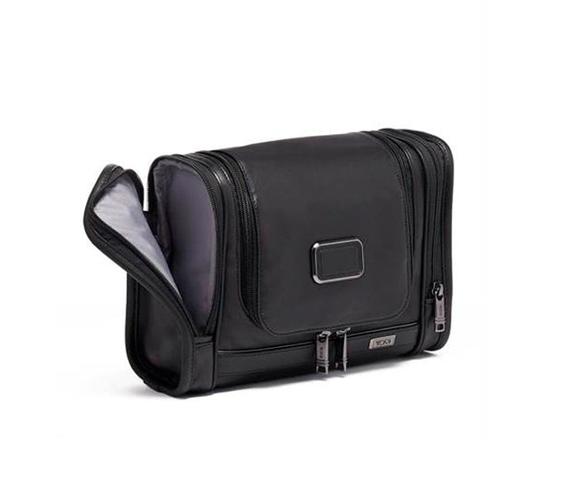 Tumi Alpha 3 Hanging Travel Kit Leather